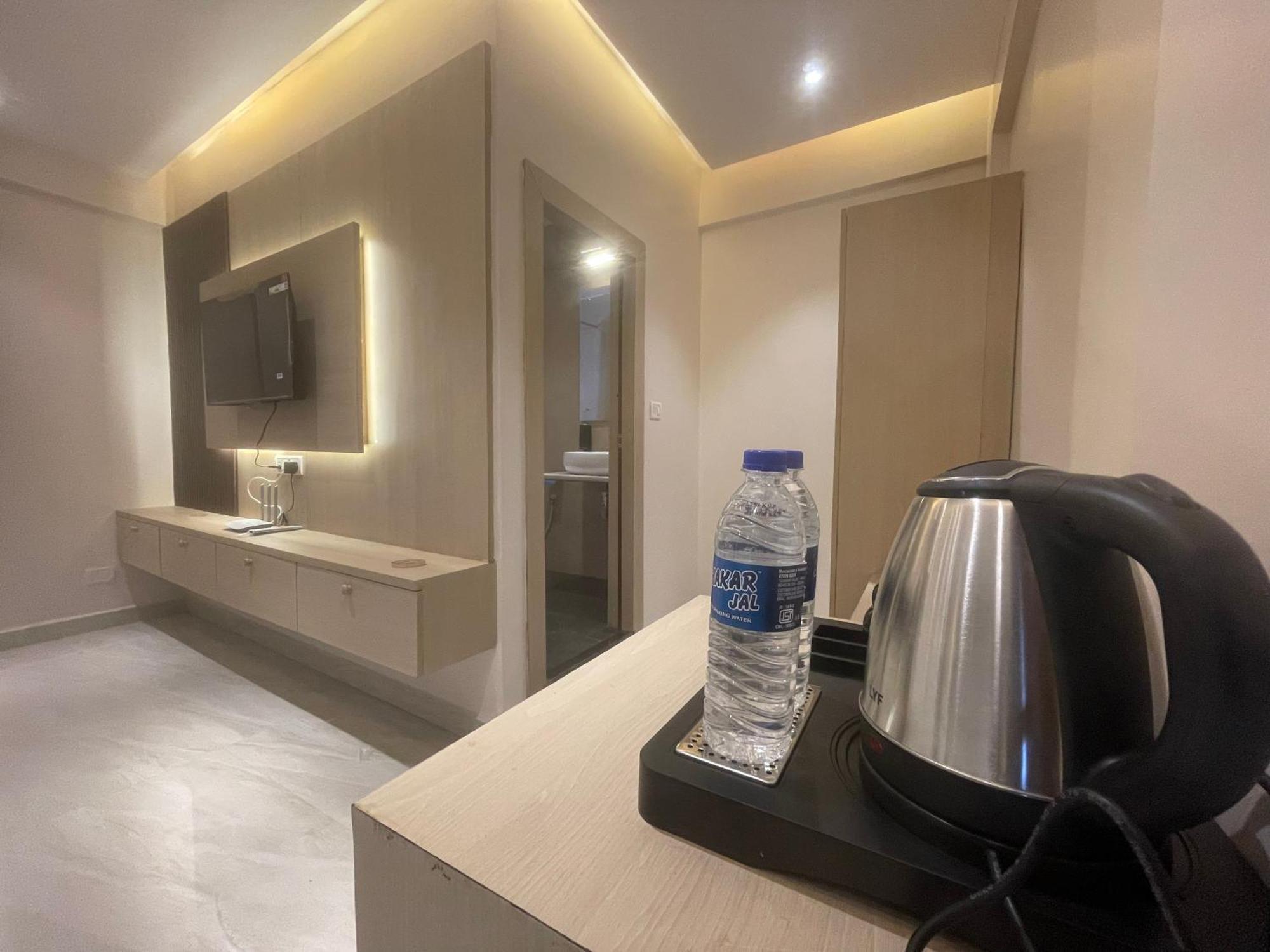 Royal Casa Baga Hotel ภายนอก รูปภาพ